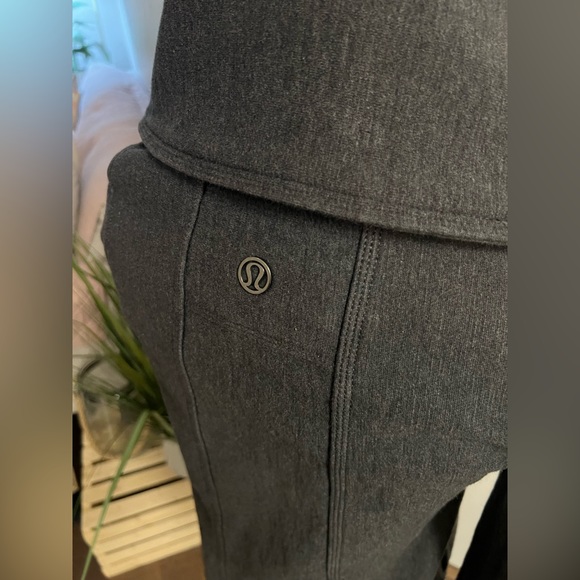 Lululemon Virasana Blanket Wrap Jacket - Picture 8 of 16